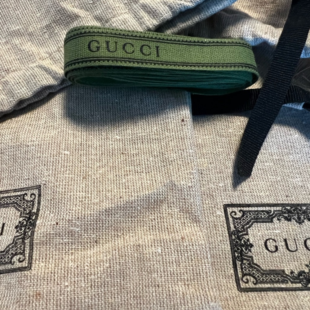 AUTHENTIC GUCCI SHOE COVERS and RIBBON